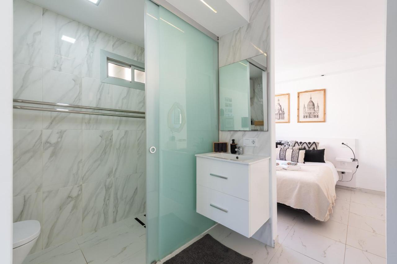 Breeze Sea View Accommodation Las Canteras Las Palmas Buitenkant foto